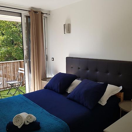 Chez Lisa & Olivier Apartment อติส-มงส์ ภายนอก รูปภาพ