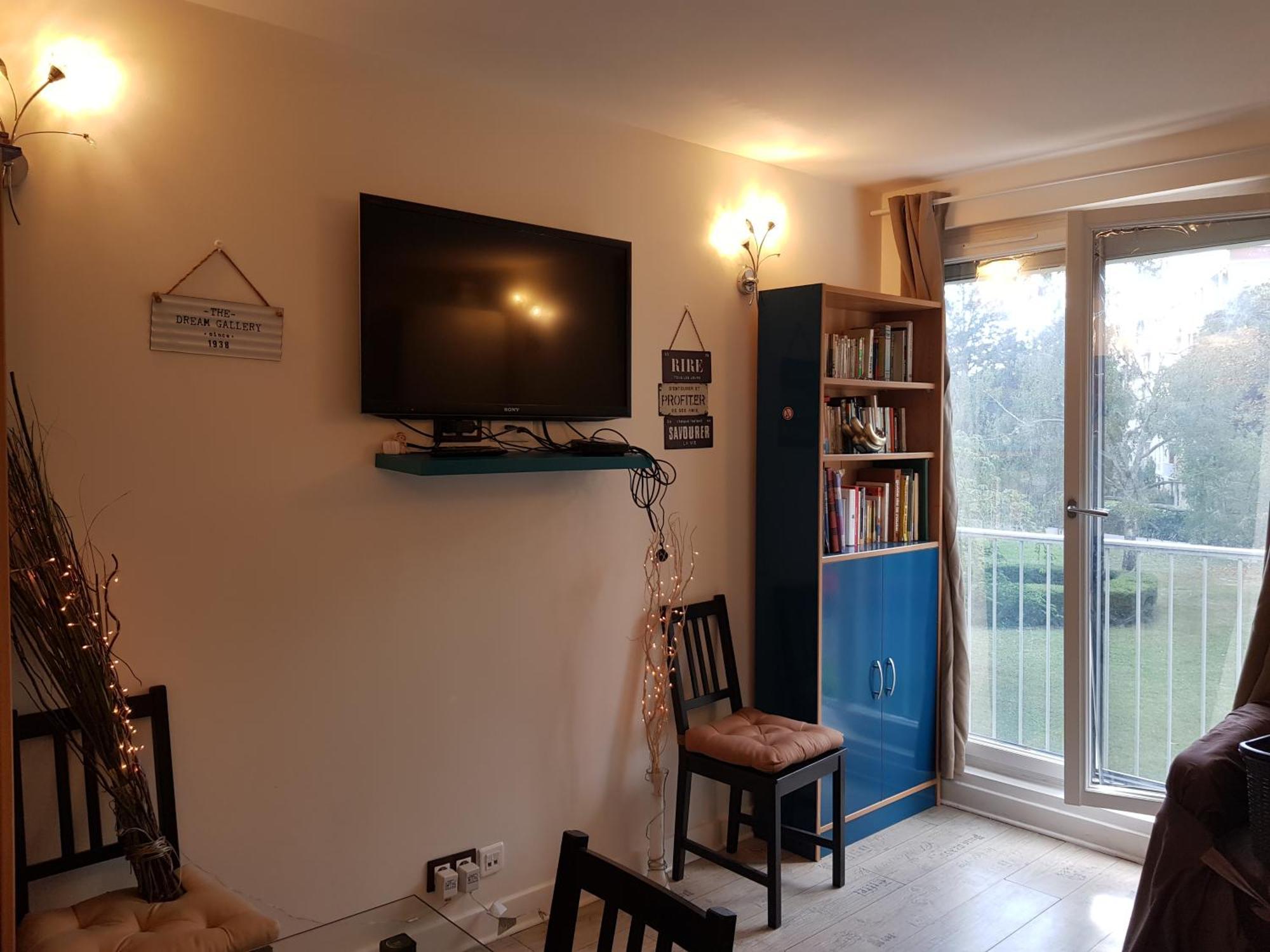 Chez Lisa & Olivier Apartment อติส-มงส์ ภายนอก รูปภาพ